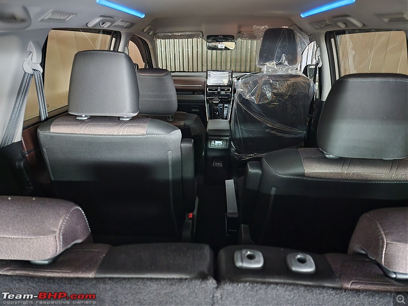 Toyota Innova Hycross Review-20250423_130132.jpg