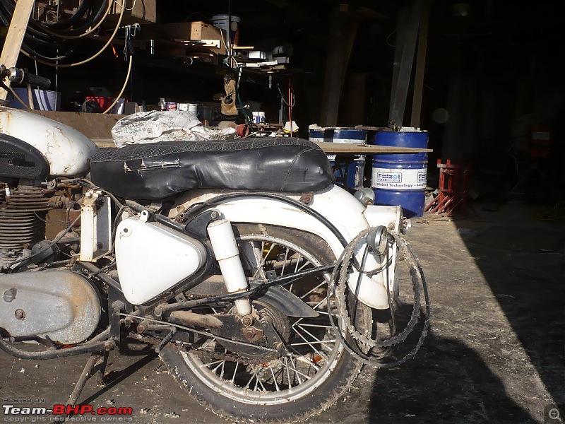 "irish" royal enfield 350 bullet-p1000403.jpg