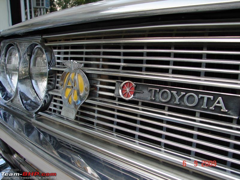 Toyota Corona 1966-1.jpg