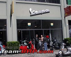 Vespas and Vespas only-vespadealershipsan-francisco.jpg