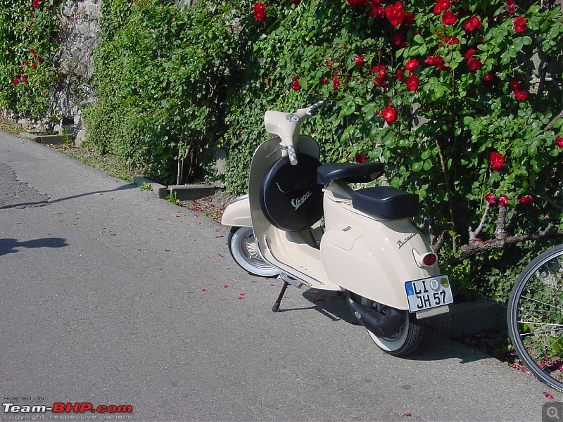 Vespas and Vespas only-dsc03927.jpg