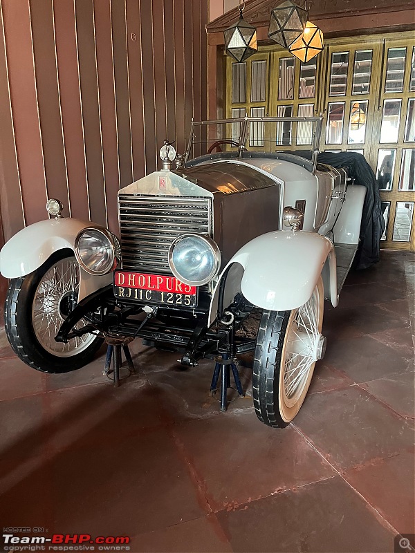 Daimler Tales - 1947 Daimler DB18 Luxury Saloon-r48.jpg