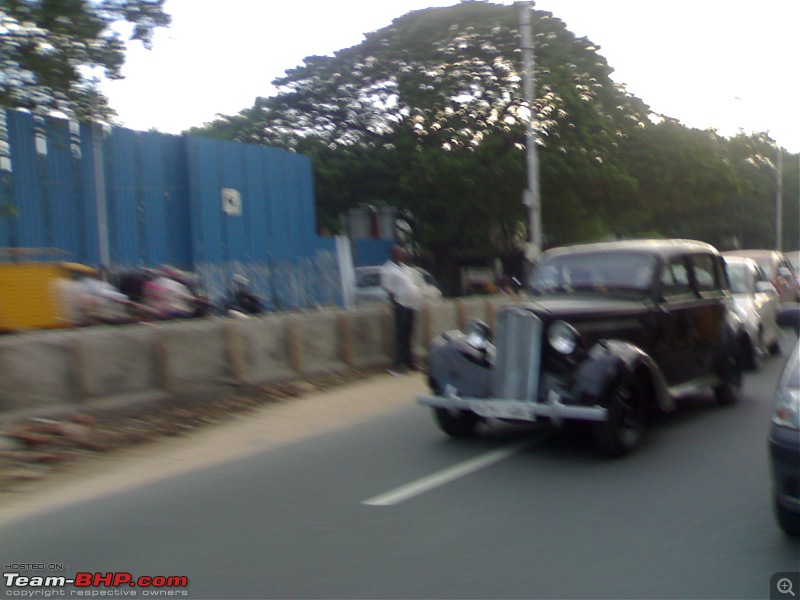 Spotted: Old Classic Car @ Chennai. EDIT : It's a Humber Snipe-04122009012.jpg