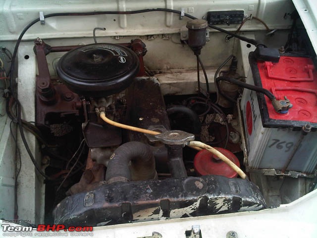 1968 Fiat Delight 1100/D - MYM 7699-engine-compartment.jpg