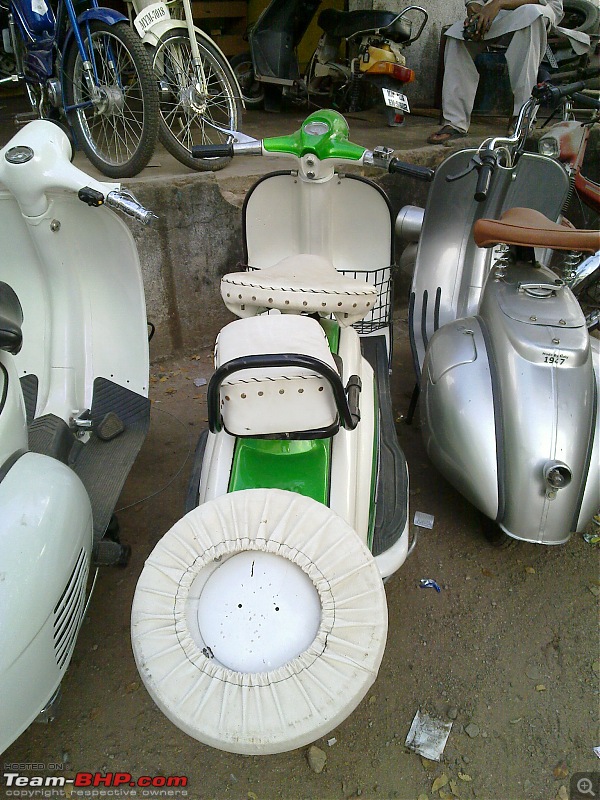 Lambretta scooter lovers here ?-20101231_003.jpg