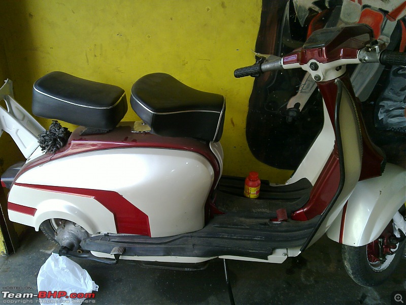 Lambretta scooter lovers here ?-20101231_005.jpg