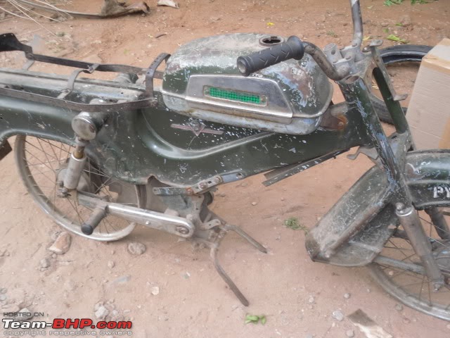 Can anyone identify this moped? EDIT - more obscure mopeds here.-v3-.jpg