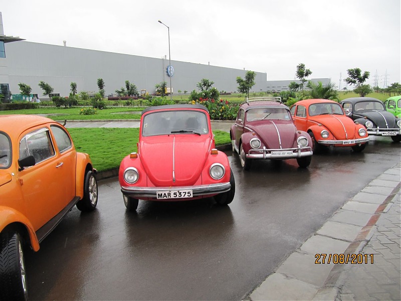 Beetle Club drive to Volkswagen plant, Pune-07.jpg