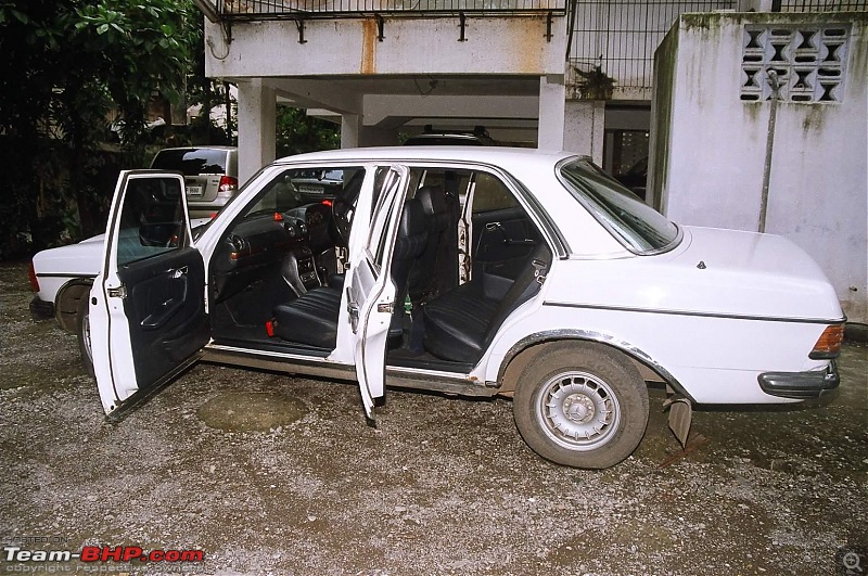 Mercedes-Benz W123-12.jpg