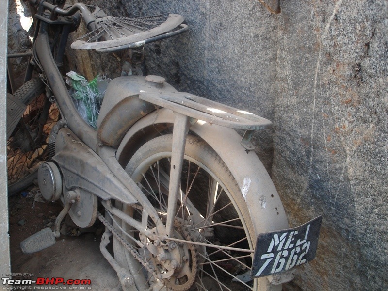 The Suvega moped!-dsc07627.jpg