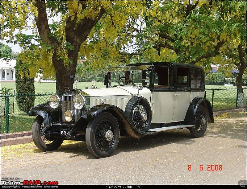 How rich were the Maharajas before Independence! Cars of the Maharajas-bahawalpur-rr-pi-45wr-2nd-body-frt-3q.jpg