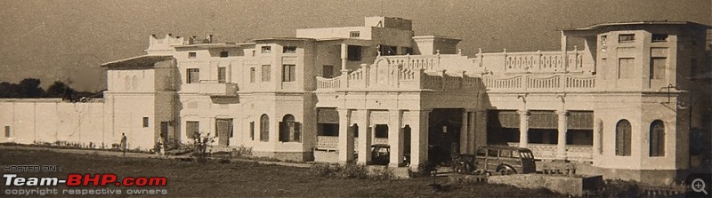 How rich were the Maharajas before Independence! Cars of the Maharajas-shakarpura-palace.jpg