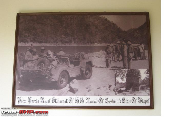 How rich were the Maharajas before Independence! Cars of the Maharajas-bhopaljeep.jpg