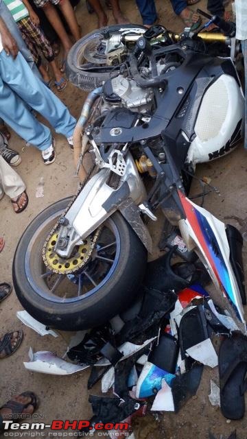 Superbike crashes in India-down4.jpg