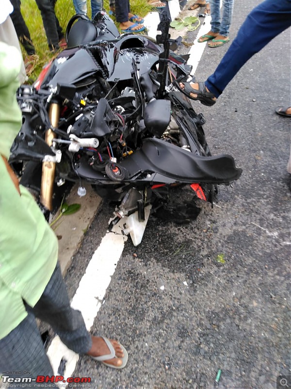 Superbike crashes in India-whatsapp-image-20180812-3.40.26-pm.jpeg