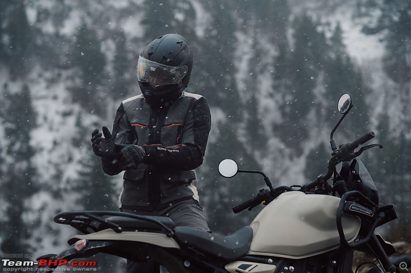 Royal Enfield & REVIT! launch all-weather riding gear in India-womens-darcha-pro-riding-jacket-3.jpg