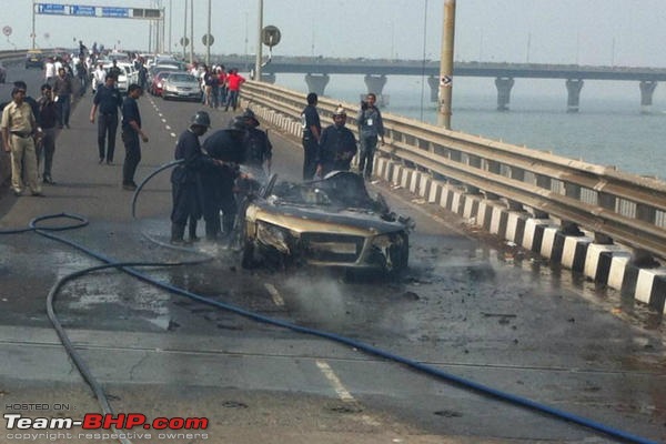 Accidents : Vehicles catching Fire in India-r82.jpg