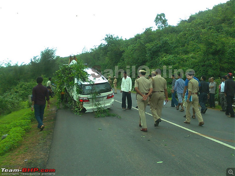 Accidents in India | Pics & Videos-sirsi_leader_accident_4_4.jpg