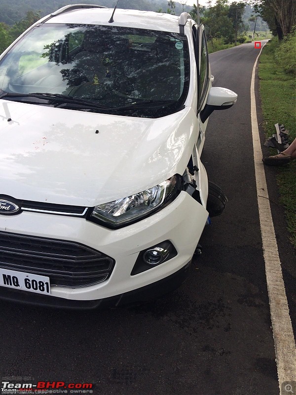 Ford EcoSport - Axle breaks on highway. EDIT: Due to accident (details on page 11)-img20151101wa0027.jpg