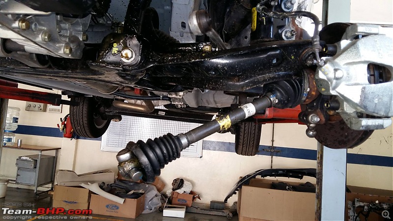 Ford EcoSport - Axle breaks on highway. EDIT: Due to accident (details on page 11)-12314585_10207182656421227_679717562474034306_o.jpg