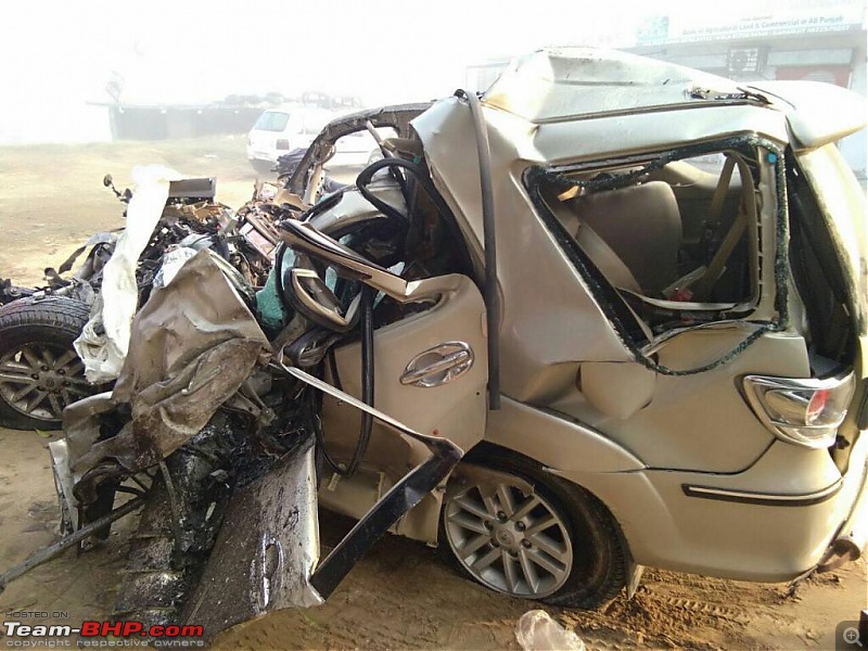 Pics: Accidents in India-1487063439679.jpg