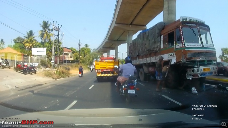 Accidents in India | Pics & Videos-accident-2.jpg