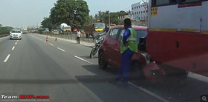 Accidents in India | Pics & Videos-accident2.jpg