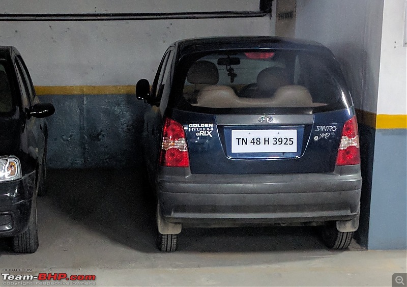 Bad Drivers - How do you spot 'em-crazy-parking.jpg