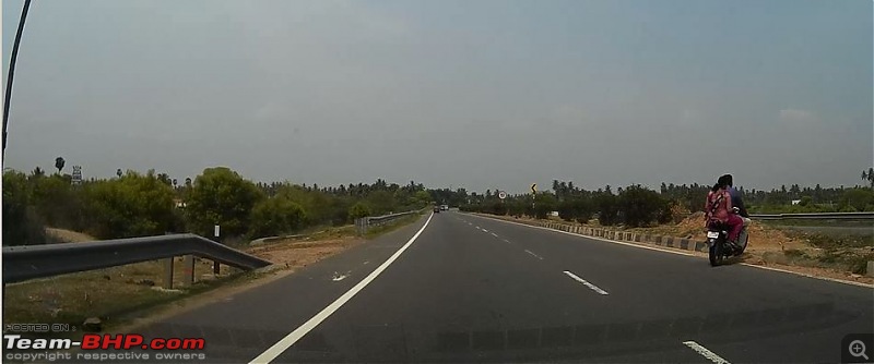Bad Drivers - How do you spot 'em-turning-into-nowhere.jpg