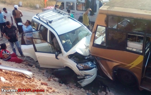 XUV500: Severe crash, but not a single airbag deployed (driver injured)-sp-xuv-accident.jpg