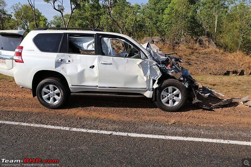 Toyota Innova Crysta ZX rolls over thrice! None of the 7 airbags deploy-64493982_2225031014198762_4071713856571834368_n.jpg