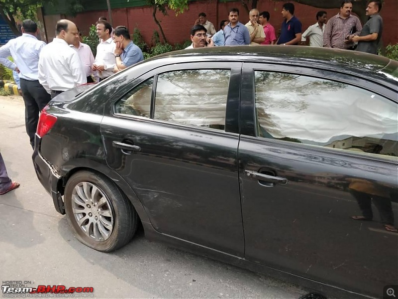 Toyota Innova Crysta ZX rolls over thrice! None of the 7 airbags deploy-1532243427980.jpg