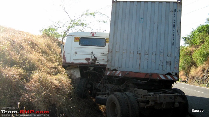 Accidents in India | Pics & Videos-2009_11_21-015.jpg