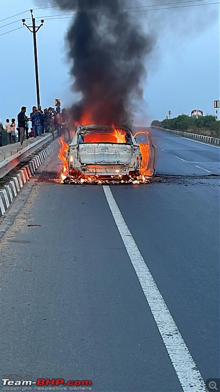 Accidents : Vehicles catching Fire in India-ge6agmtwqaiohzb.jpg