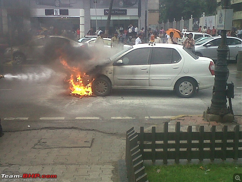 Accidents : Vehicles catching Fire in India-img00058201008101029.jpg