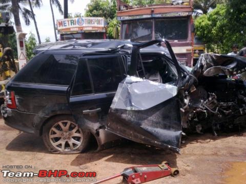 Accidents in India | Pics & Videos-range-rover-accident-mangalore1.jpg