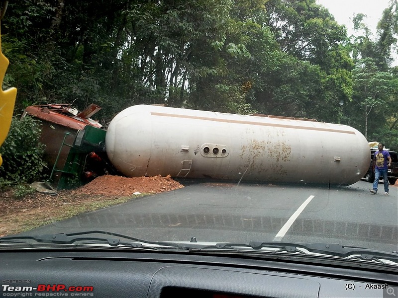 Accidents in India | Pics & Videos-20110423-13.09.23.jpg