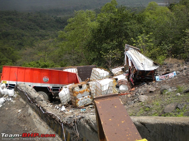 Accidents in India | Pics & Videos-lonavla-june2011-025.jpg