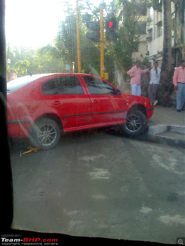 Pics: Accidents in India-moto_0254.jpg