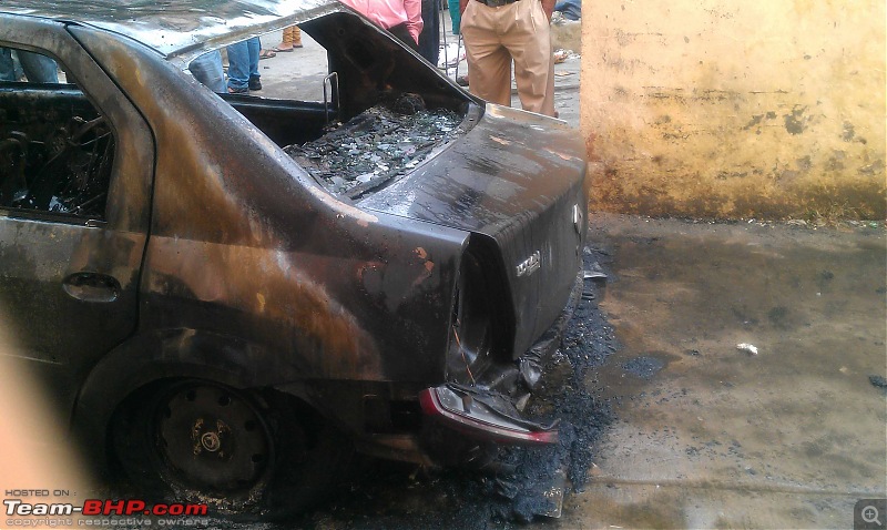 Accidents : Vehicles catching Fire in India-imag0188.jpg