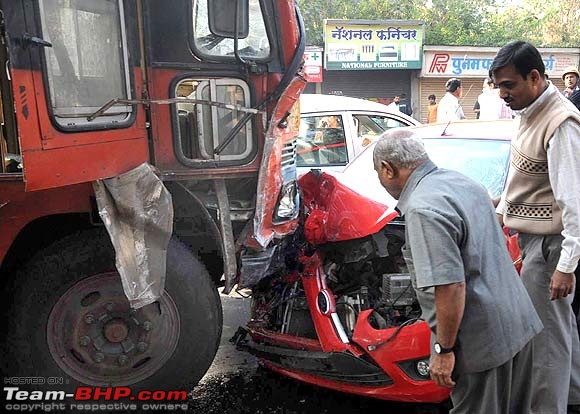 Accidents in India | Pics & Videos-punebus4.jpg