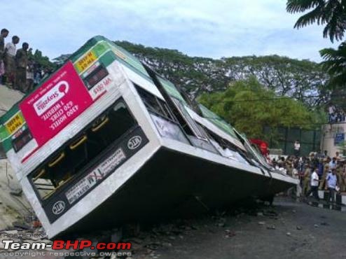 Accidents in India | Pics & Videos-chennai_bus_accident.jpg