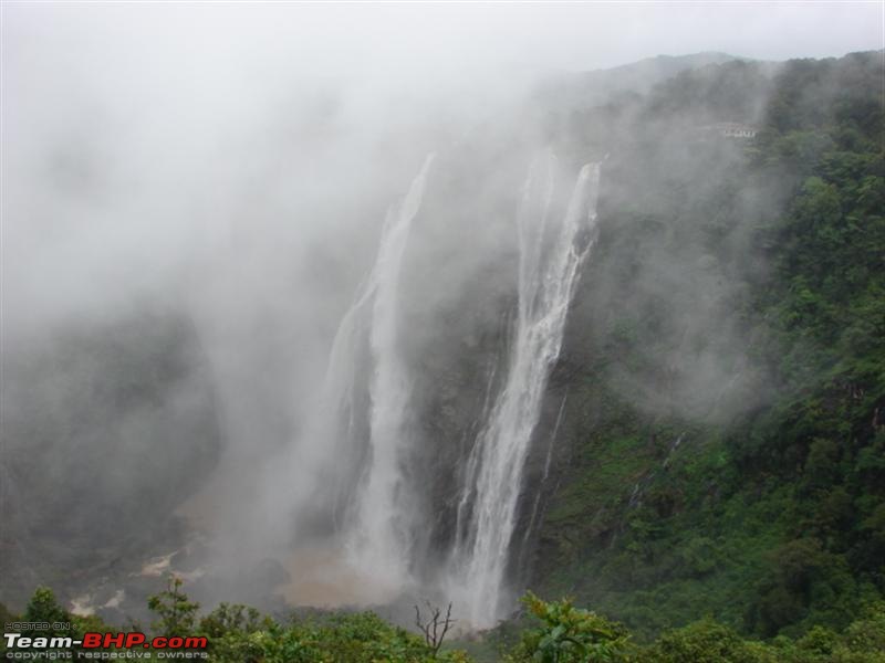 Water Flow at Jogs falls-1.jpg