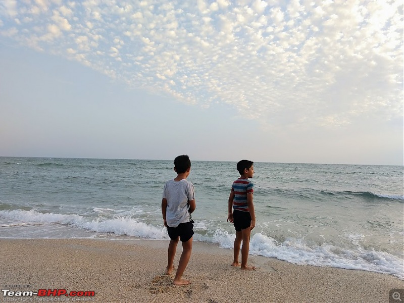 Gujarat road trip - Queries-dwarka_beach.jpg