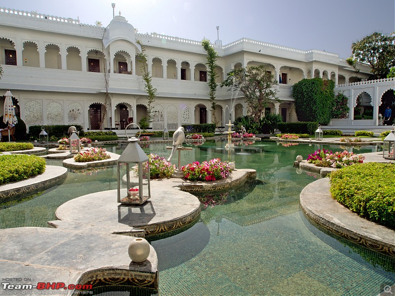 Indian Hotels at one-of-a-kind locations-p3220076.jpg