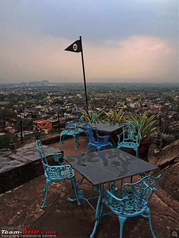 Indian Hotels at one-of-a-kind locations-p3280007.jpg