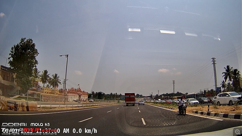 Bangalore - Mysore Expressway Thread-bikerandpileup.jpg
