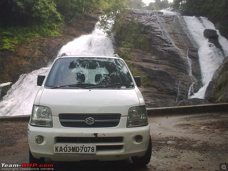 Athirapilly Waterfalls - Indian Niagra-image_131.jpg