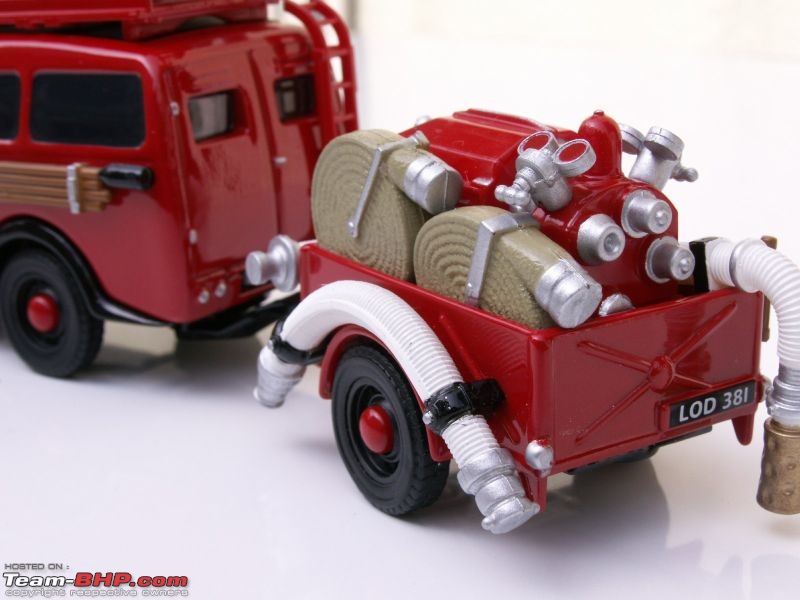 The Scale Model Thread-fordson-fire-van-013-r.jpg