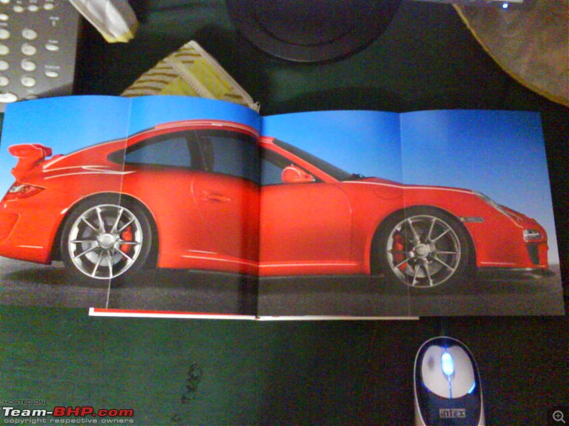 Car brochures and catalogues. Do you collect them?-dsc00373.jpg